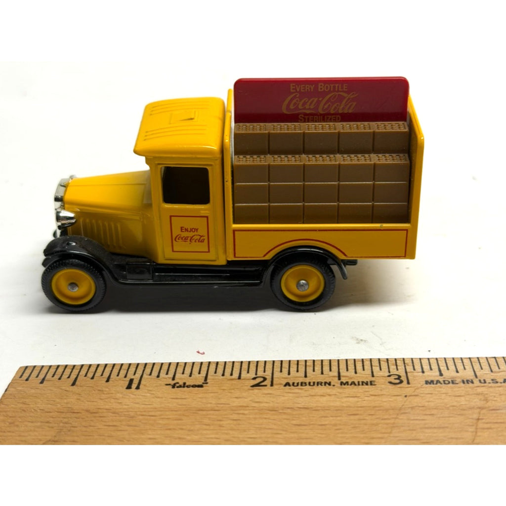 Vintage Lledo Die-Cast Metal Coca-Cola Yellow Delivery Truck New Hartoy 1/64