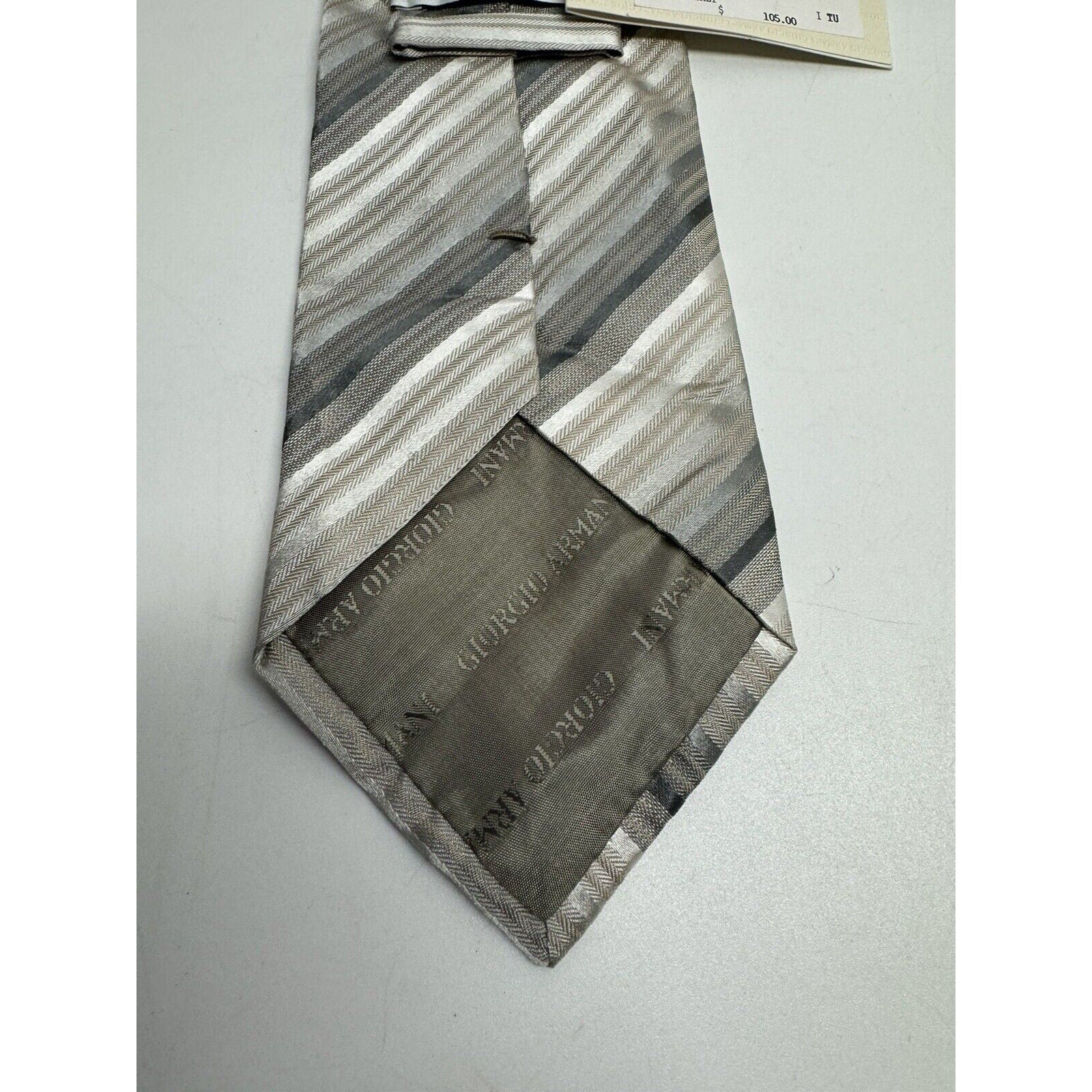 VINTAGE NOS GIORGIO ARMANI NECKTIE 100% SILK Made ITALY Beige/Gray w/ Tag