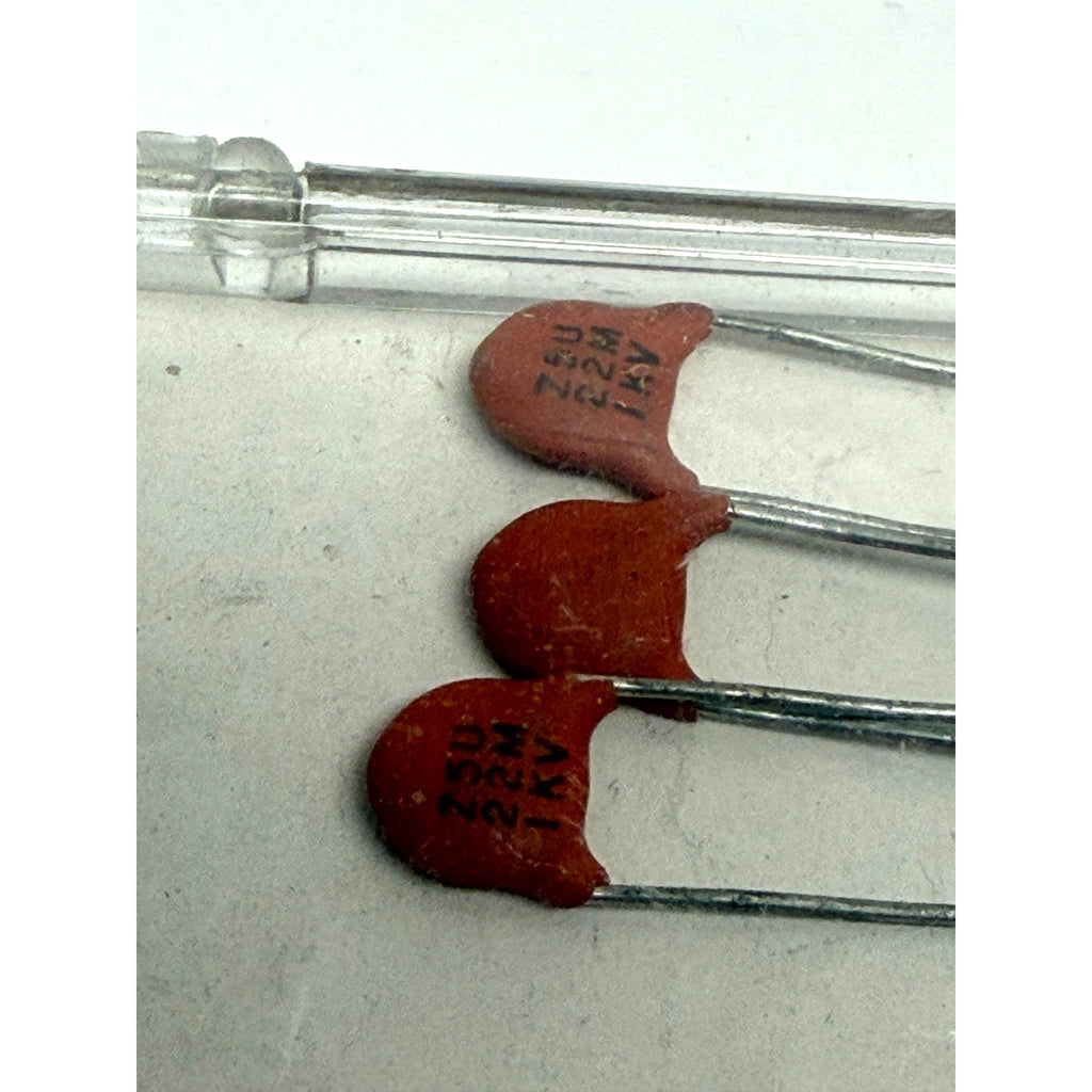 Vintage Sprague 5GA-Q22 Ceramic Disc Capacitor .000022uF 1000V NOS