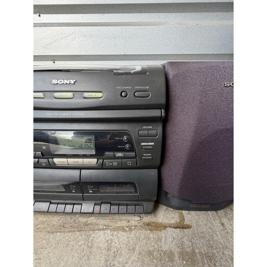 VINTAGE Sony CFD-646 Boombox 3 CD Cassette AM/FM Radio - CD & TAPE WORKS!