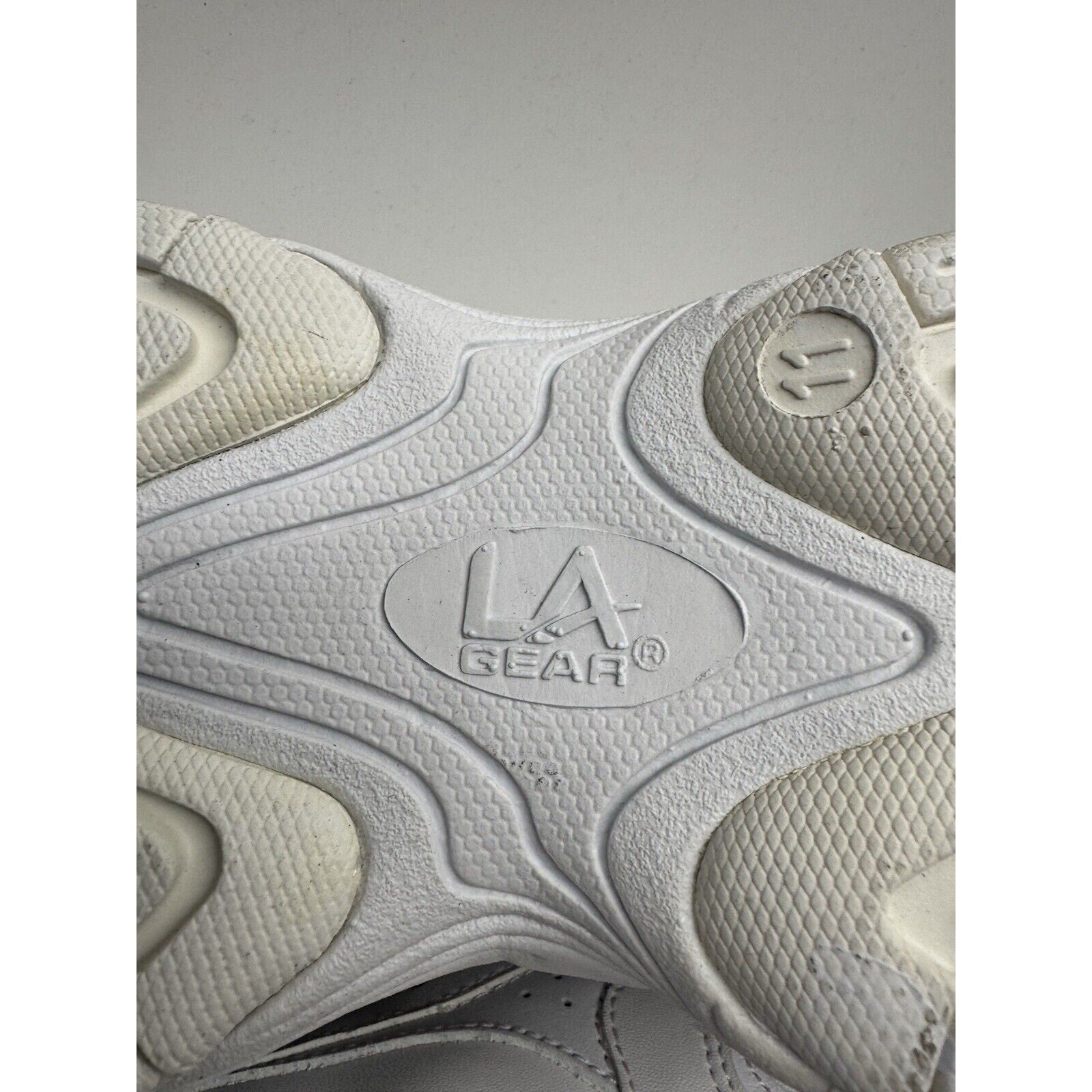 VINTAGE NOS 2002 LA Gear Shoes Men’s 11 Stamina Medium White/Navy