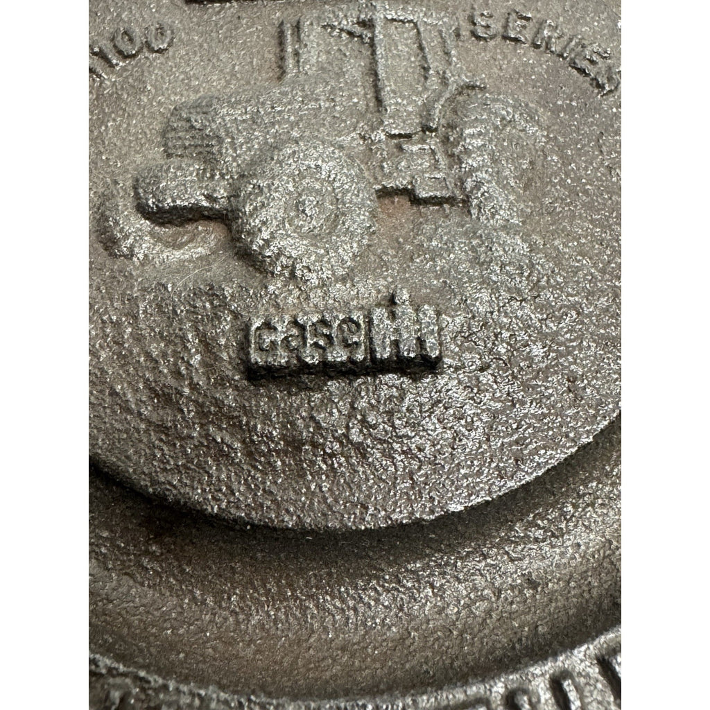 VINTAGE Case IH Magnum Tractor 7100 Cast Iron Ashtray Paperweight Racine WI
