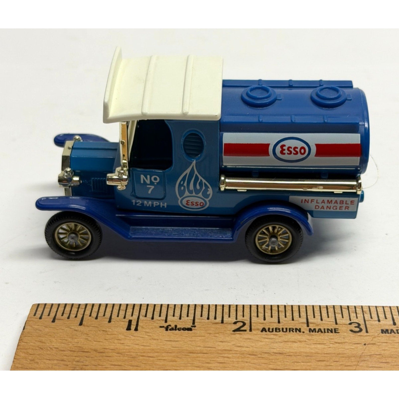 Vintage Lledo Days Gone Ford Model T Esso Tanker Diecast/Plastic Delivery Truck