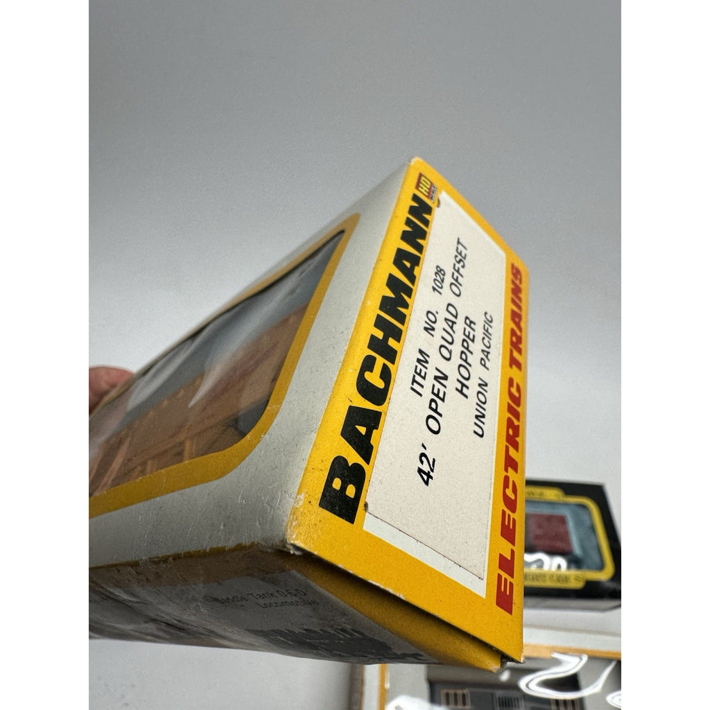 VINTAGE Lot of 9 Bachmann HD Train Cars NEW IN BOX