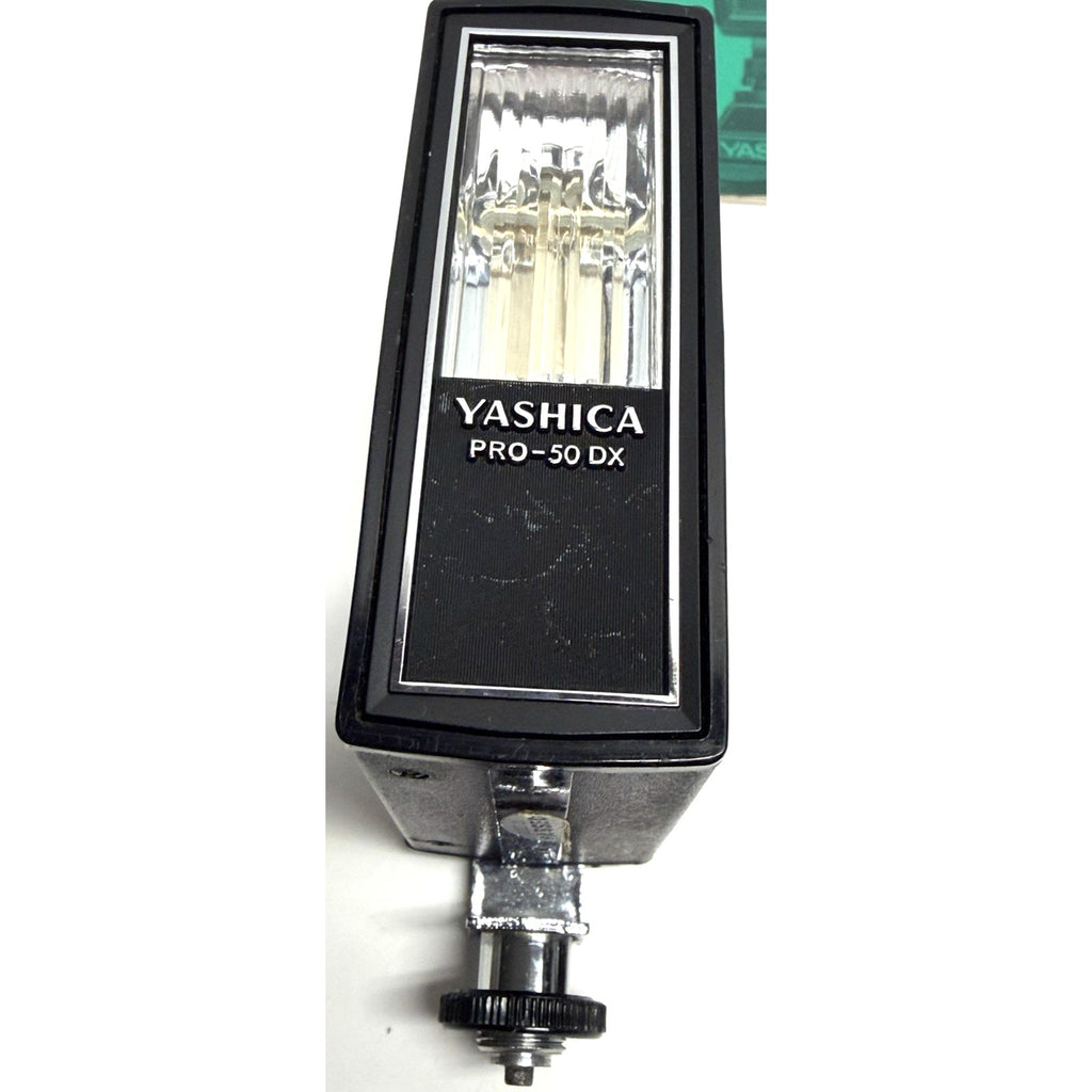 Vintage Yashica Quick Lite Pro-50 DX Camera Flash Unit