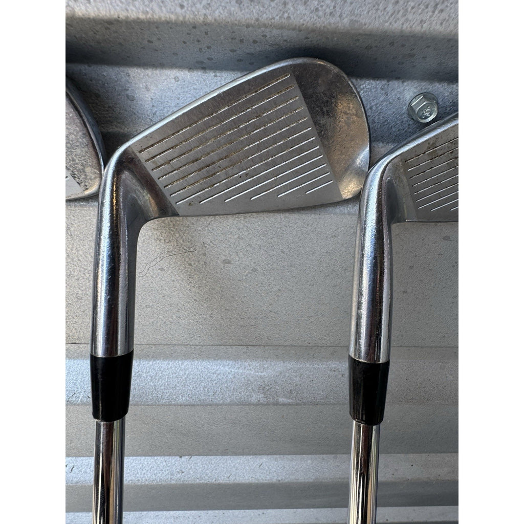 7 Pcs Titleist 690.CB FORGED 3-4-5-6-7-8-9 Iron set w/True Temper Dynamic Gold