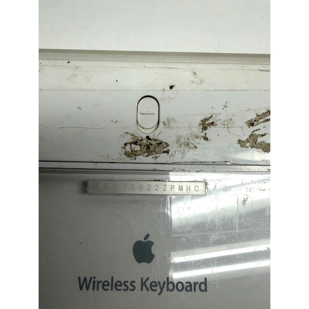VTG Apple Wireless Keyboard First Generation (A1016) -Untested