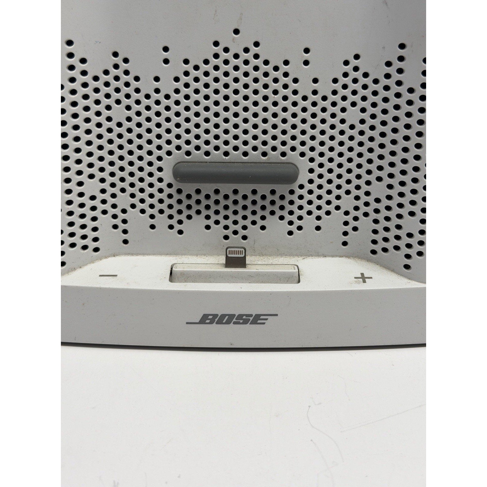 VINTAGE Bose SoundDock XT Speaker Music System White/Gray 415209 UNTESTED