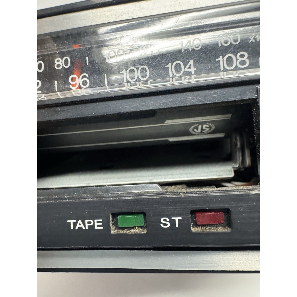 VINTAGE Jet Sound JS-9355 AM/FM Indash Stereo Cassette Made in Japan UNTESTED
