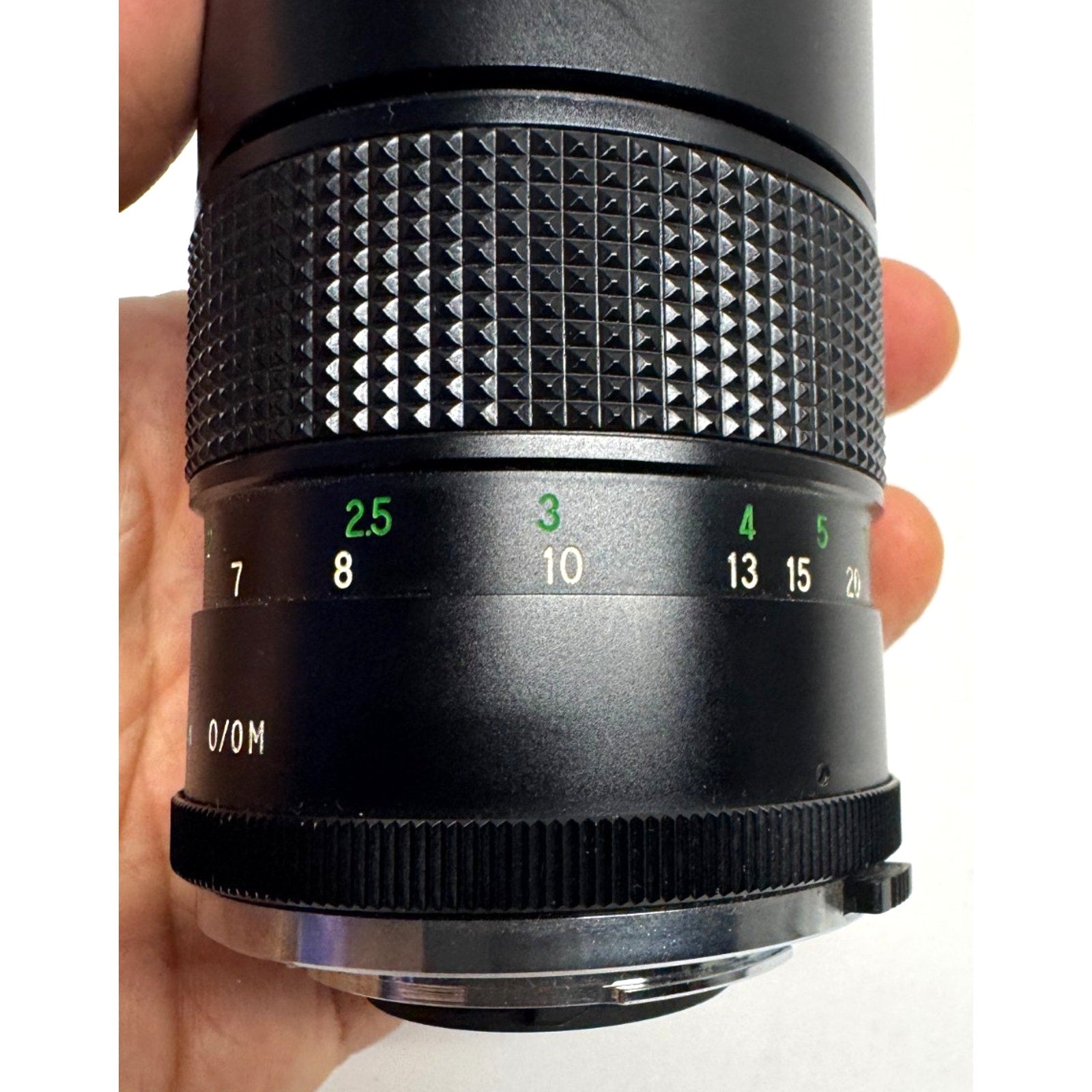 Vintage Vivitar 135mm f2.8 Auto Telephoto Prime Lens