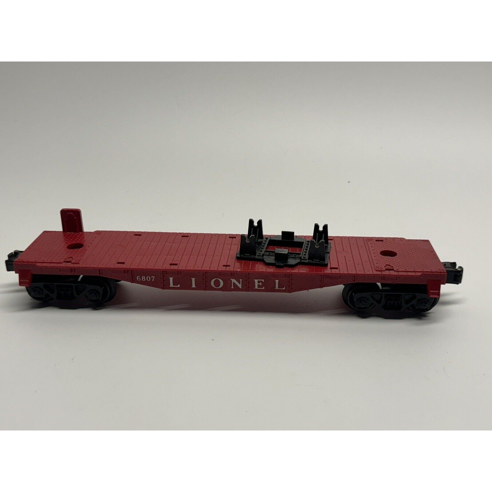 VINTAGE Lionel #6807 Postwar Flat Car. No Load