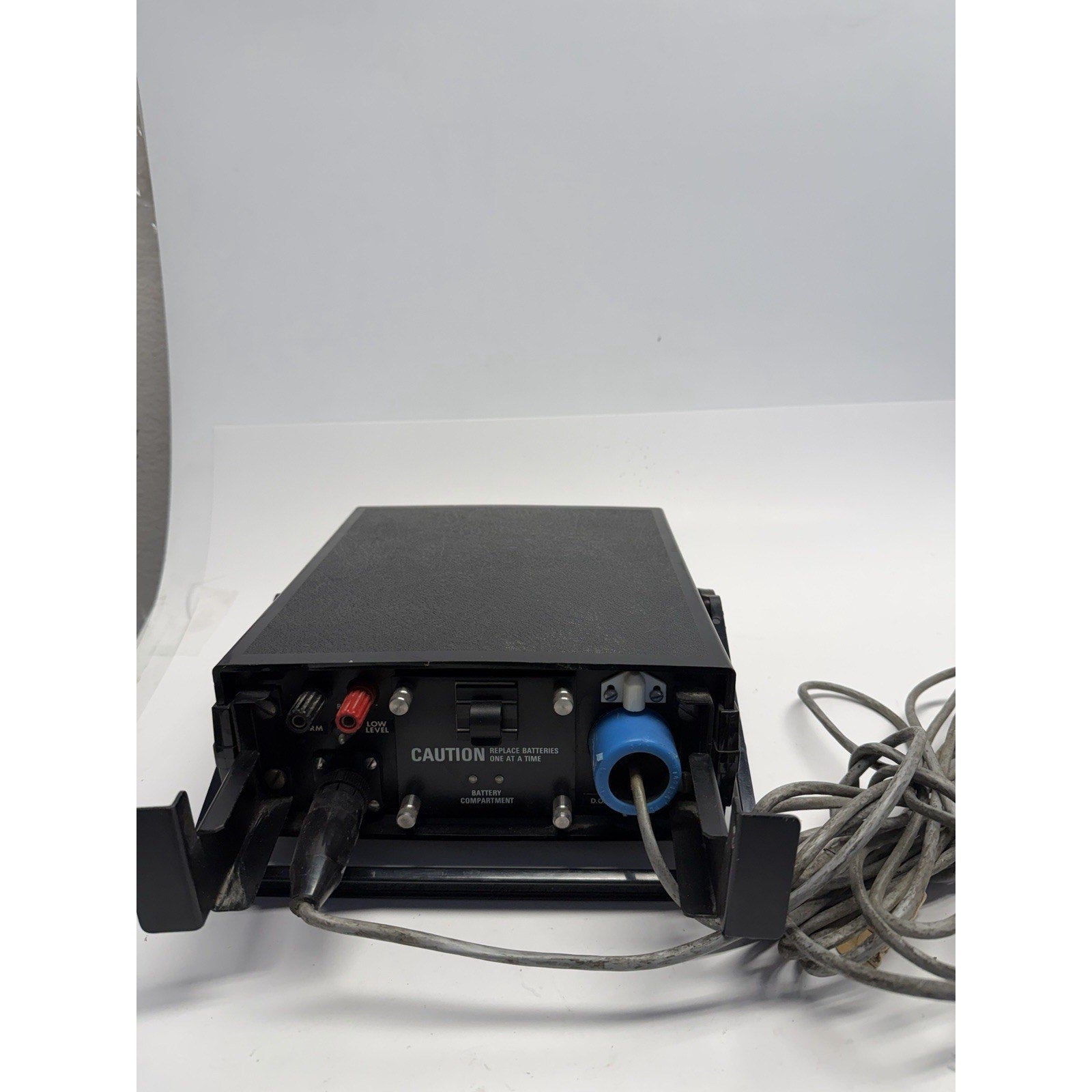 NESTER INSTRUMENTS OXYGEN METER MODEL 8500