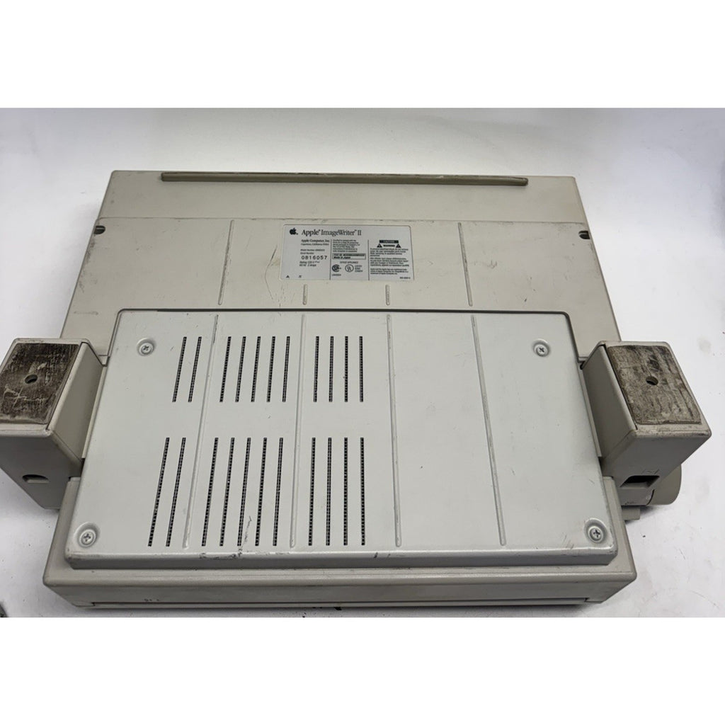 Vintage Apple ImageWriter II Dot Matrix Printer A9M0320 Power On - UNTESTED