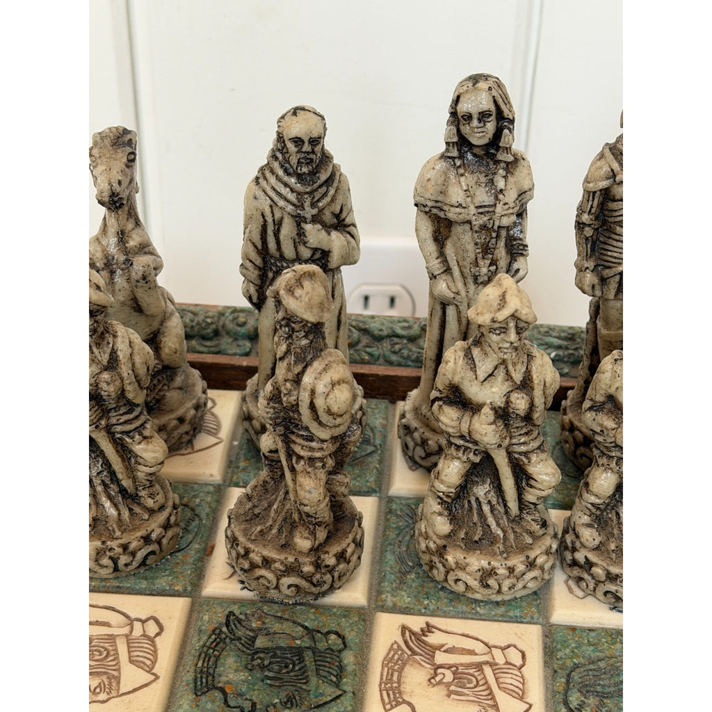 VINTAGE Aztec Mayan Dragon Chess Set Rare Collectible Green Chess Board & Pieces