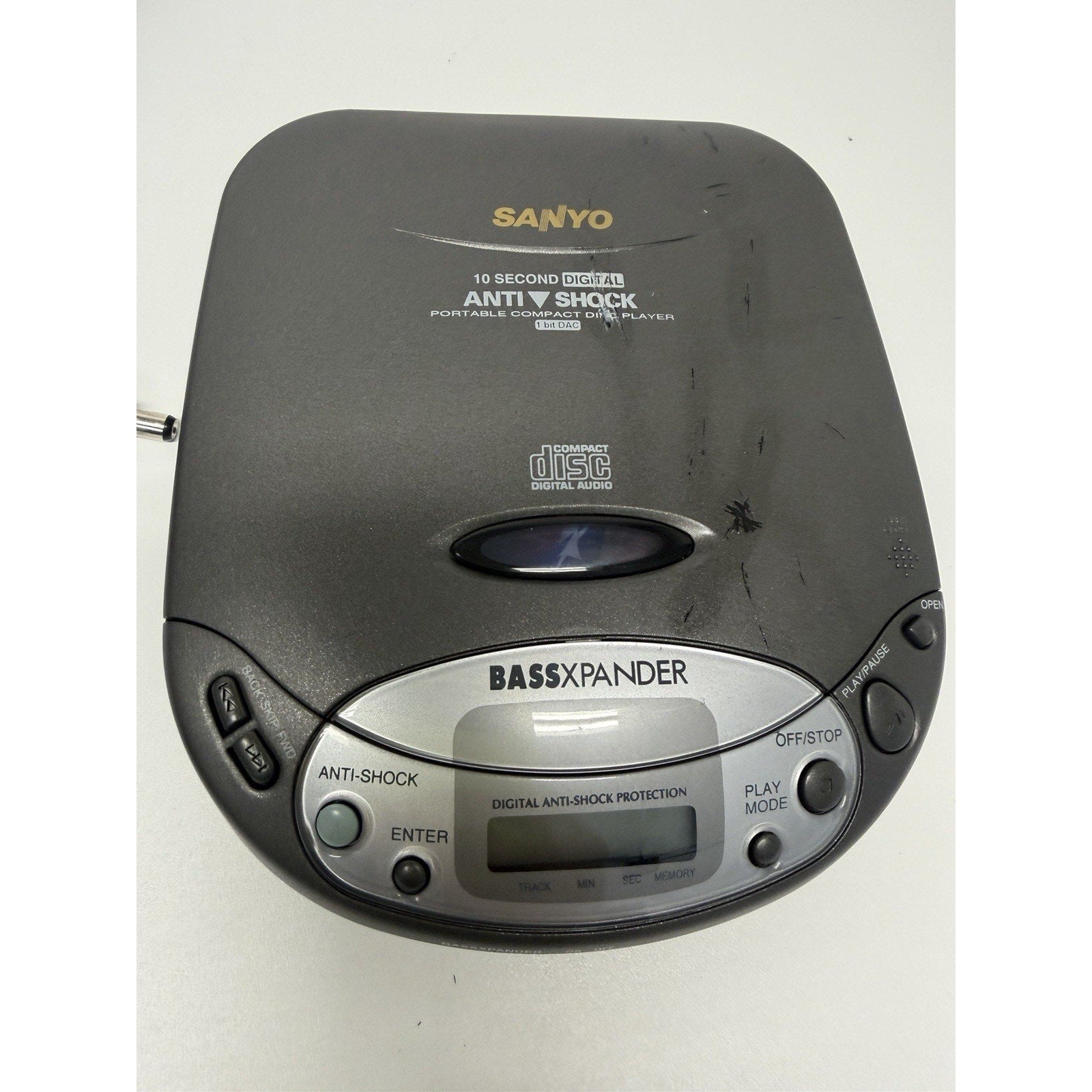 VINTAGE SANYO Portable CD Player Compact Disc Anti Shock CDP-650 WORKS!