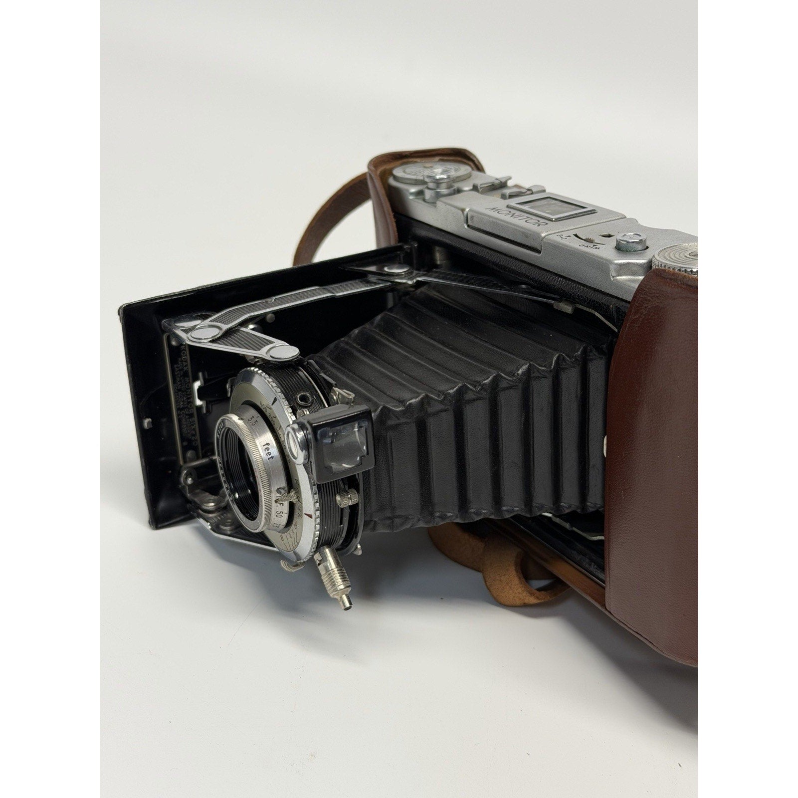 VINTAGE Kodak Supermatic Monitor Vintage Camera Flash Collapsible Bellows- MINT!