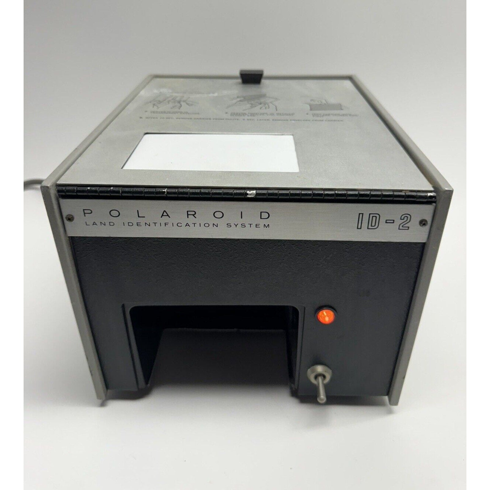 Vintage RARE Polaroid ID-2 Land Identification System Photo ID Camera TURNS ON!