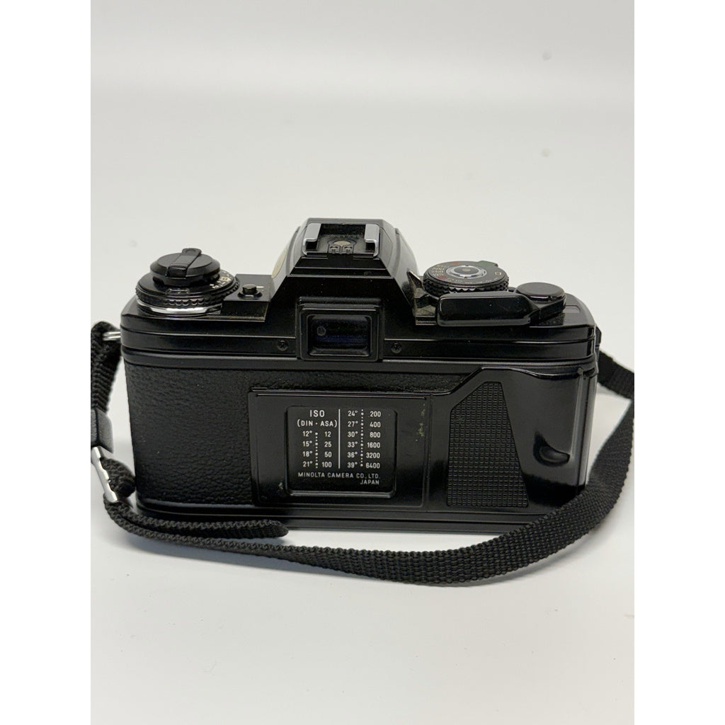 VINTAGE Minolta X-700 35mm Film Camera MC ROKKOR-X 50mm f/1.7 Lens