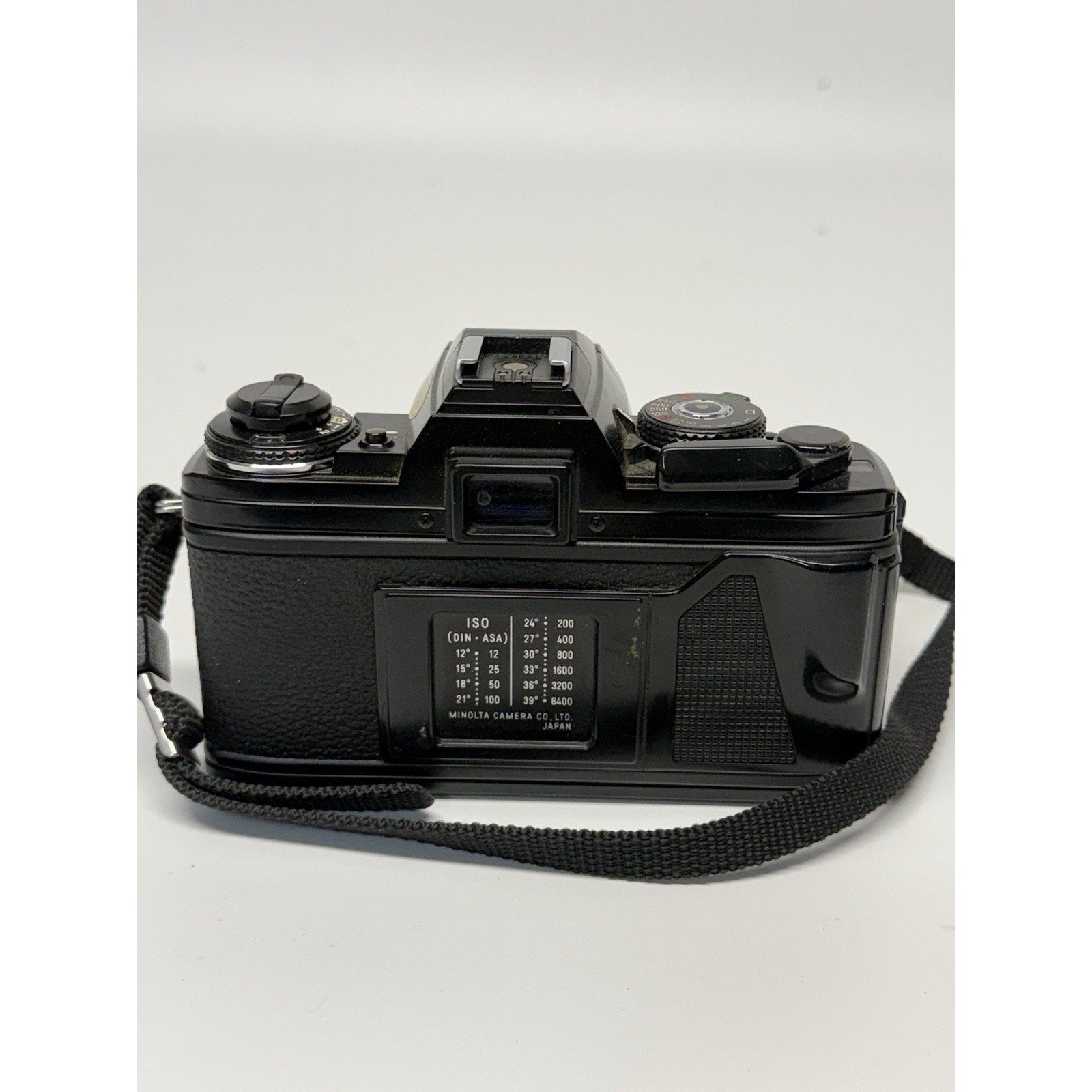 VINTAGE Minolta X-700 35mm Film Camera MC ROKKOR-X 50mm f/1.7 Lens