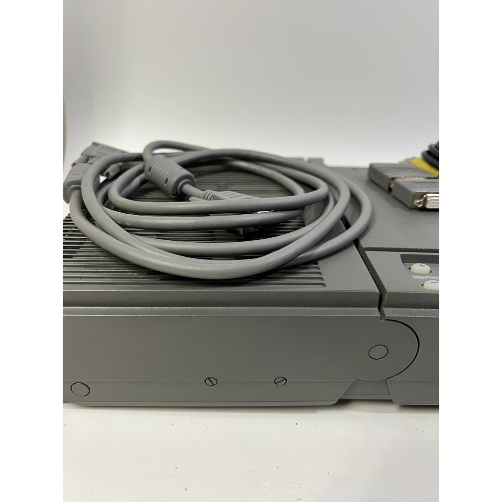 VINTAGE "RARE" Telex Firefly P200 VGA Conference Room Projector 240 ANSI Lumens