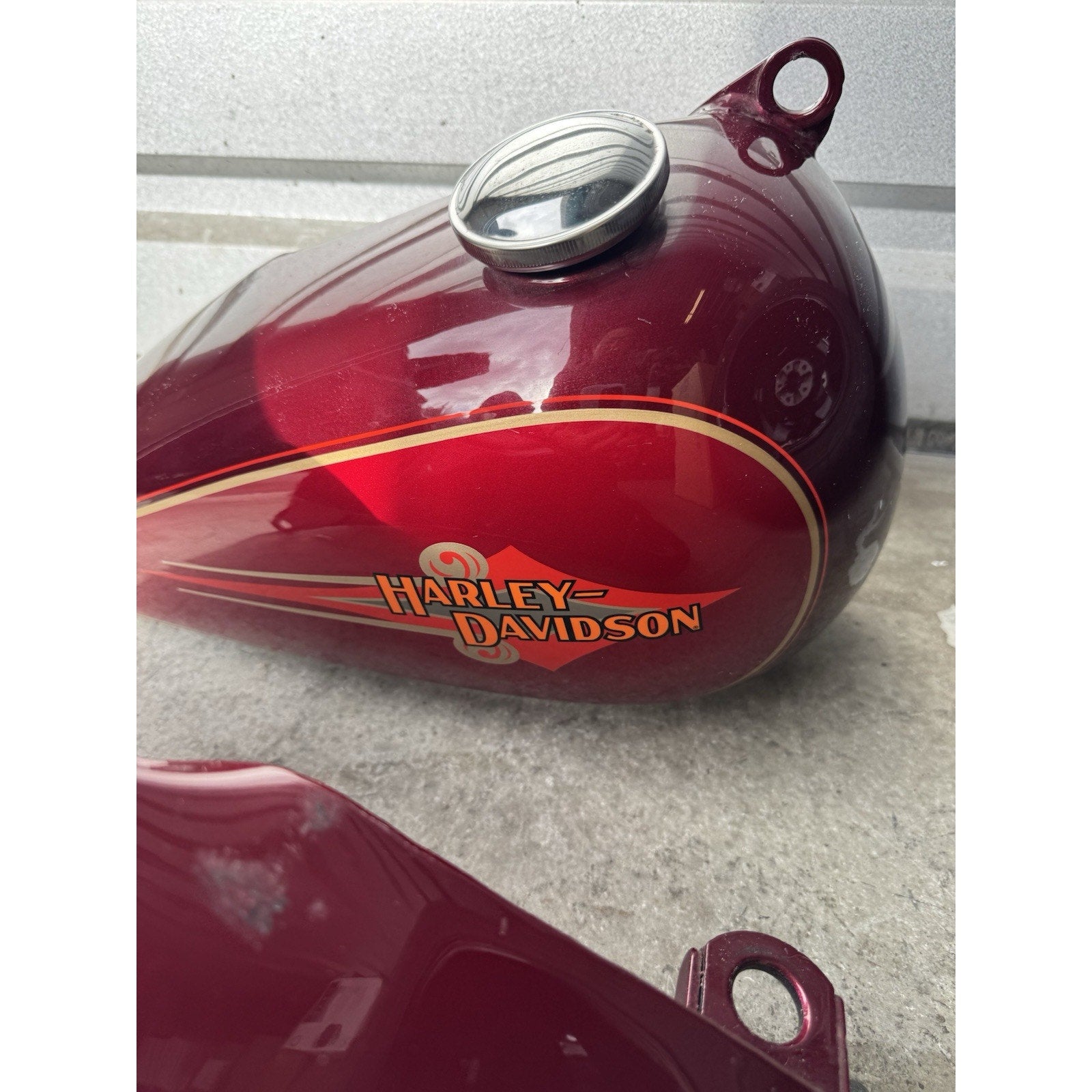 VINTAGE 1993 Harley Davidson Gas fuel tank Genuine FLSTC Evo Heritage Softail