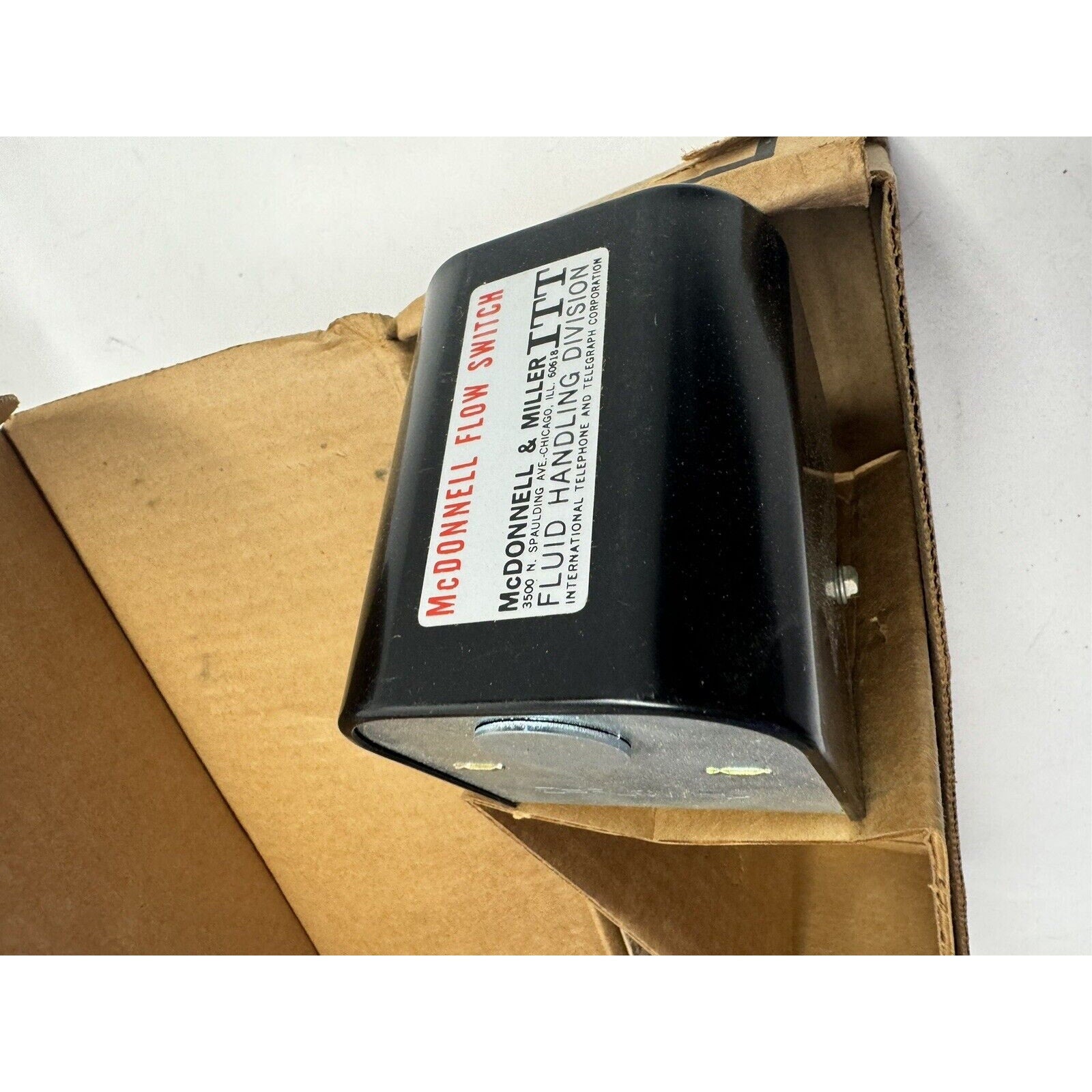 VINTAGE NOS McDonnell & Miller Series FS4-3 Liquid Flow Switch 114400