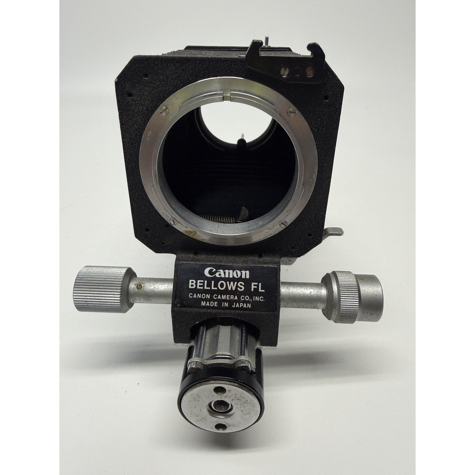 VINTAGE Canon Bellows FL w/Tripod Mount