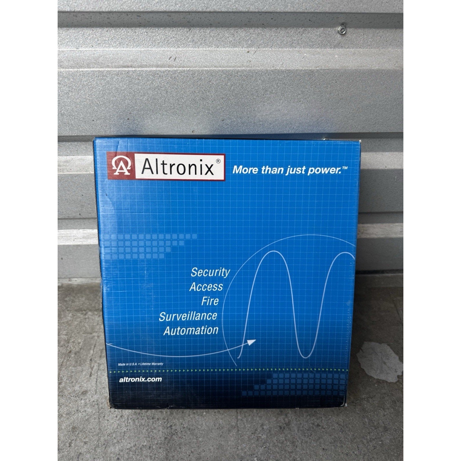 FACTORY SEALED NEW Altronix ALTV2416ULX CCTV Power Supply
