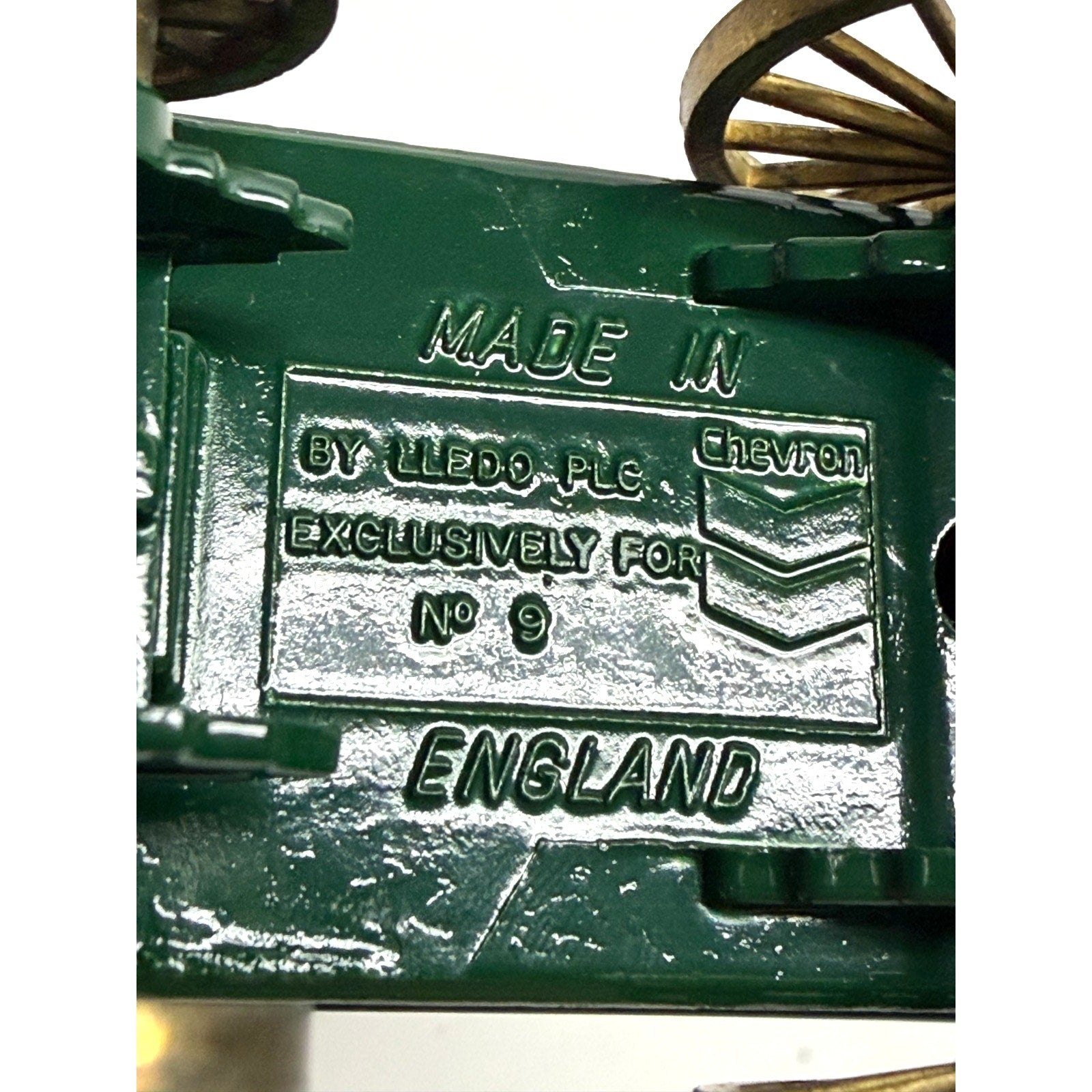 Vintage Lledo Chevron Standard Oil Polarine 2 Horse Drawn Delivery Tank Wagon