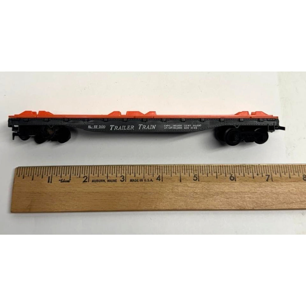 VINTAGE Tyco HO Scale Train Car SL-SF 2530 Knuckler Coupler — Skid Flat Car