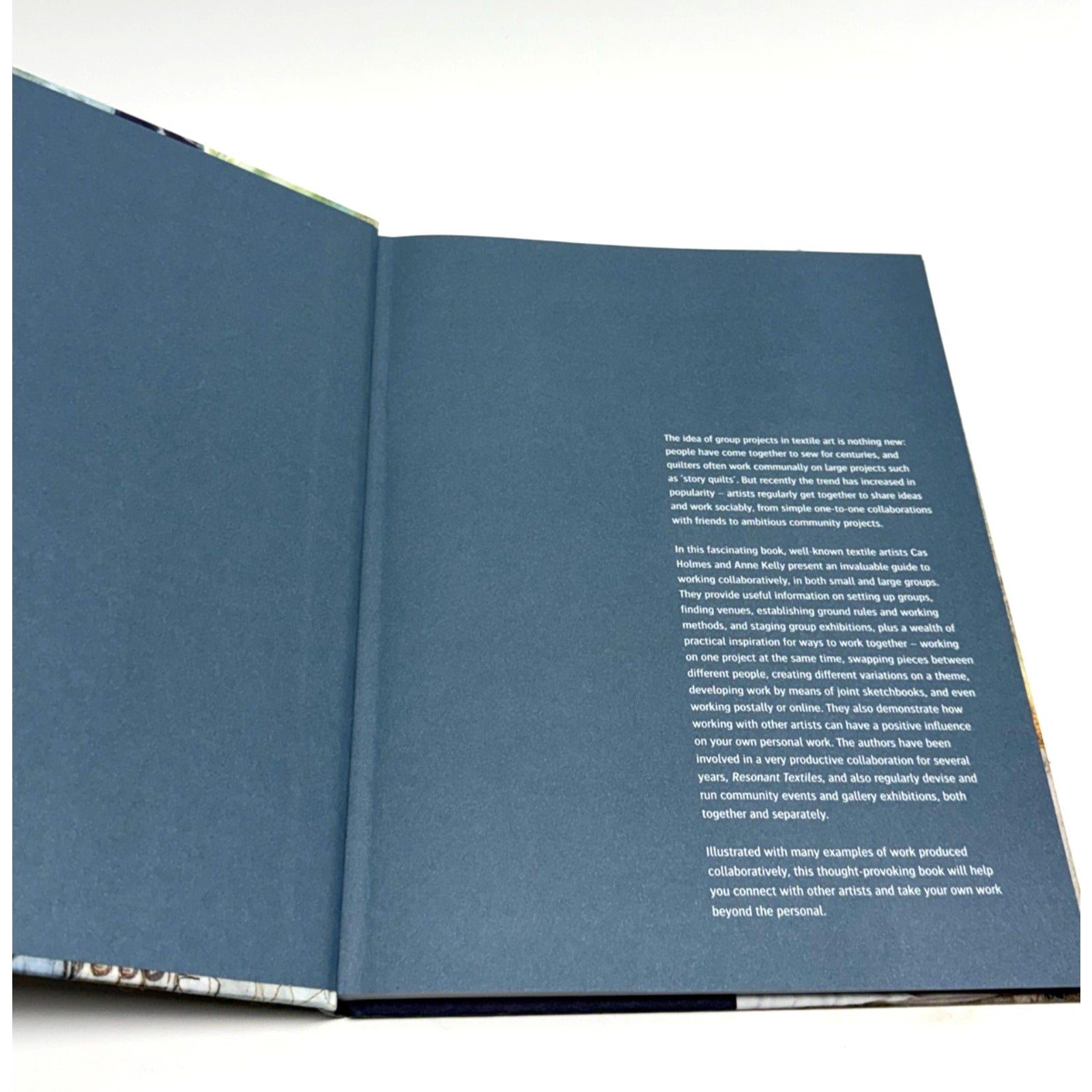 Vintage Connected Cloth: Creating Collaborative Textile Projects by Cas Holmes