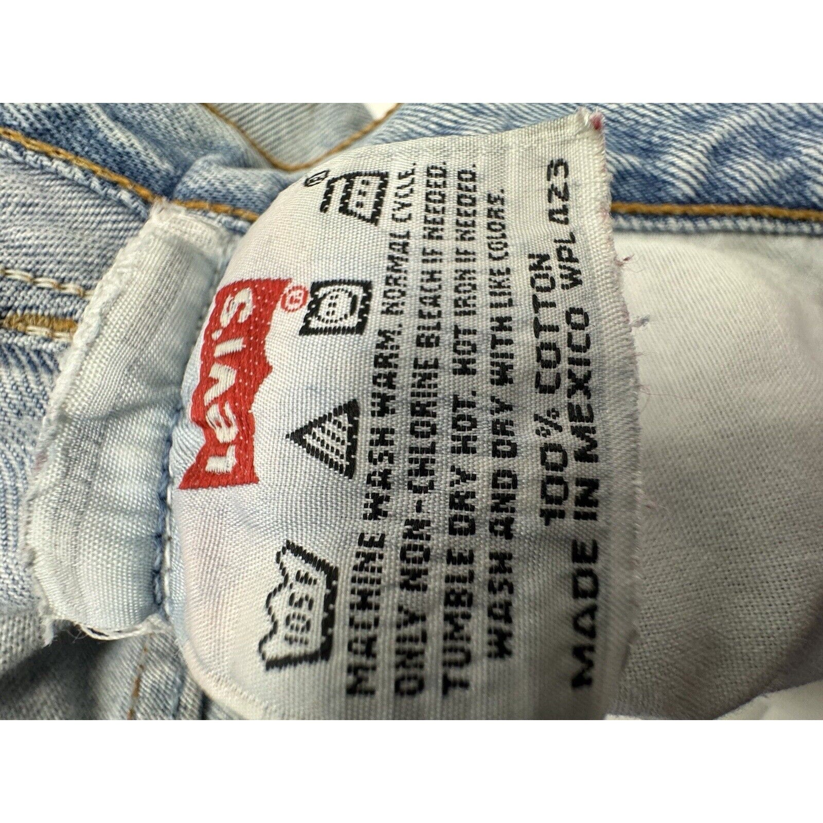 Vintage Men's Levi's 501 Denim Jeans Size 36 x 32 Made in Mexico