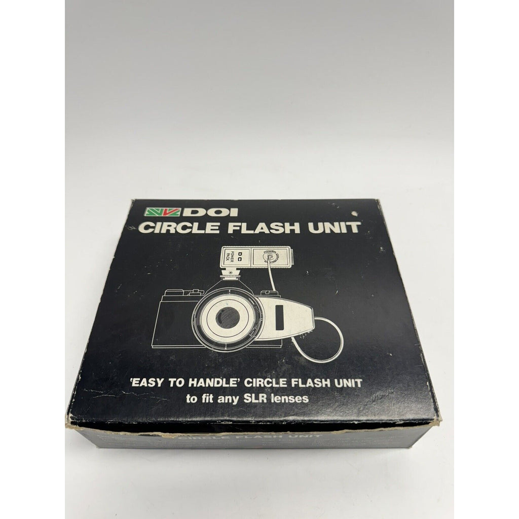 VINTAGE NOS DOI Circle Flash Unit to Fit Any SLR Lenses