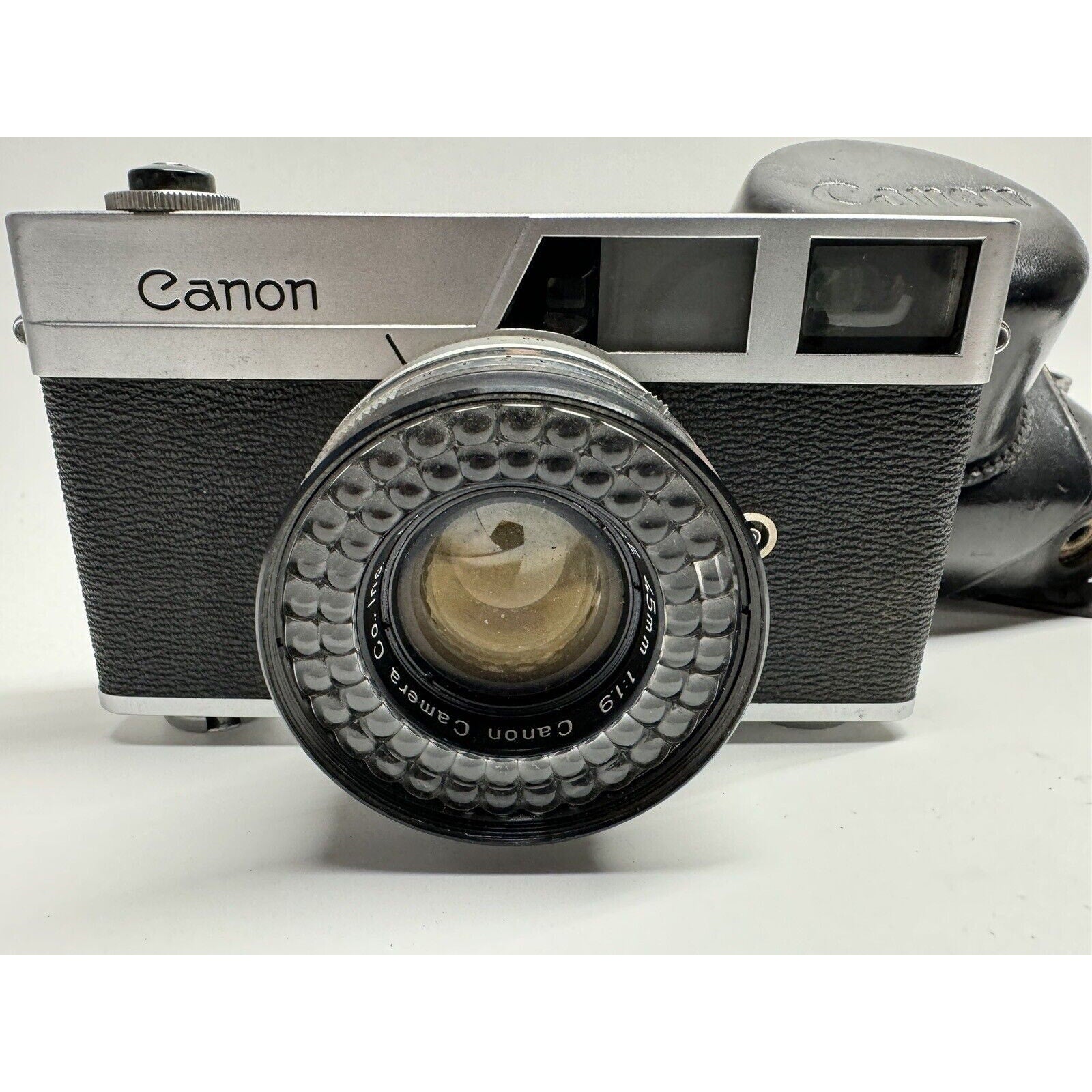 VINTAGE Canon Canonet 35mm Silver Point & Shoot Film Camera Made in JAPAN