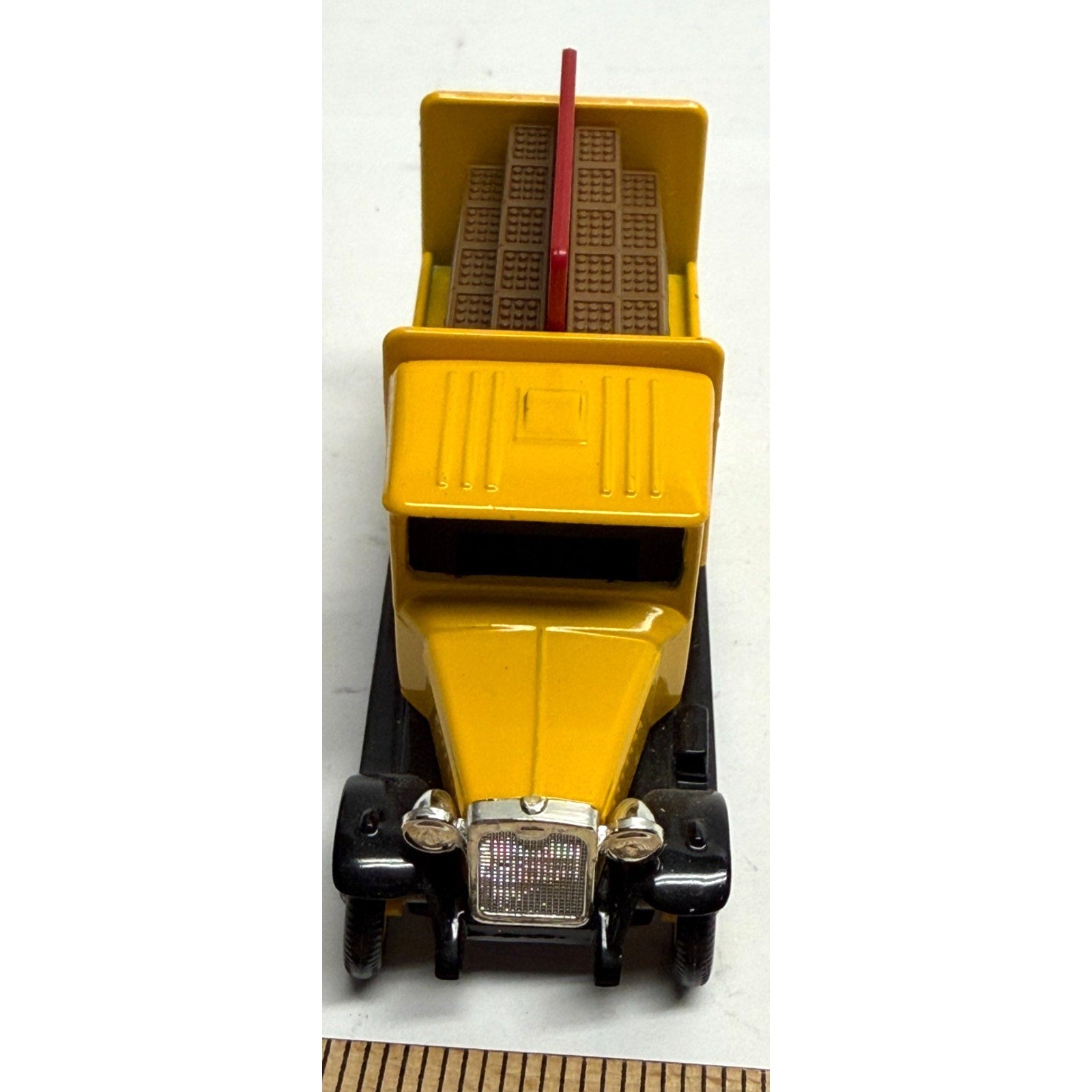 Vintage Lledo Die-Cast Metal Coca-Cola Yellow Delivery Truck New Hartoy 1/64
