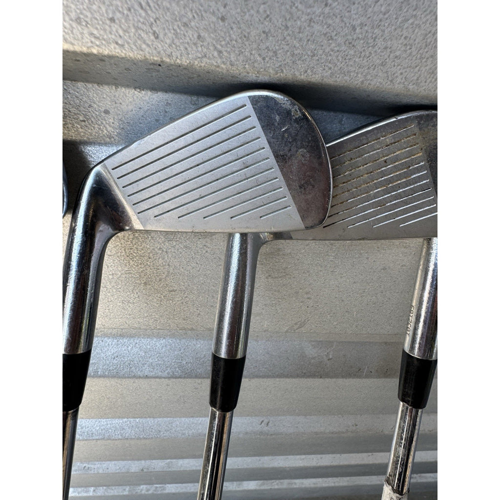 7 Pcs Titleist 690.CB FORGED 3-4-5-6-7-8-9 Iron set w/True Temper Dynamic Gold