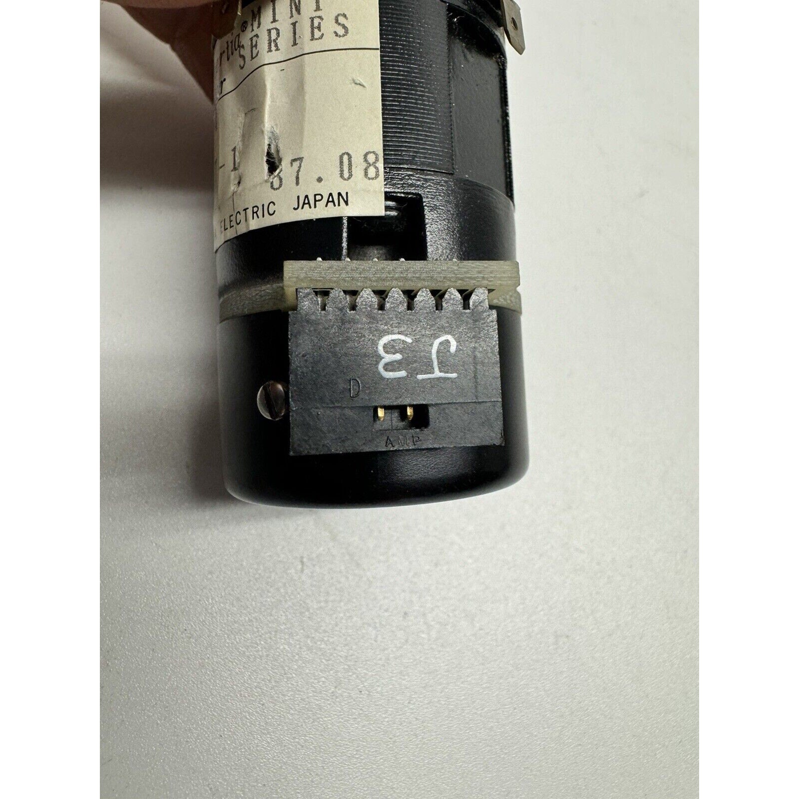 VINTAGE Yaskawa Electric Minertia Motor Mini Series T01SB4 700607 Made in Japan