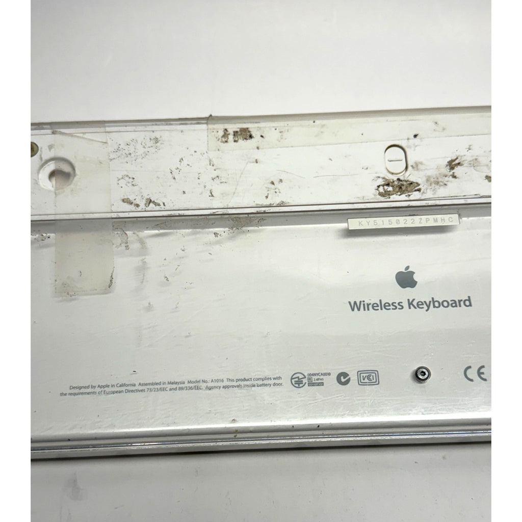 VTG Apple Wireless Keyboard First Generation (A1016) -Untested