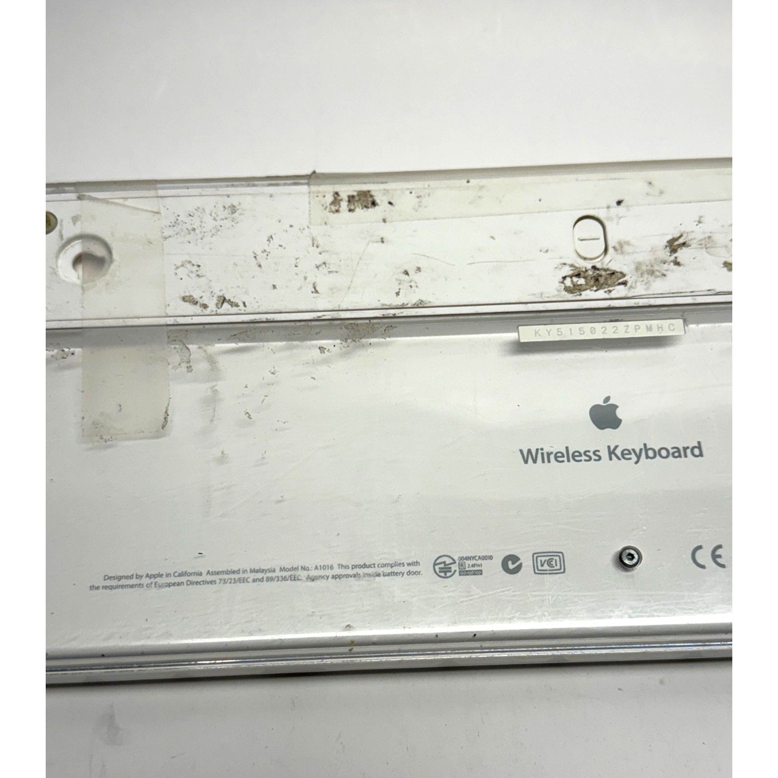 VTG Apple Wireless Keyboard First Generation (A1016) -Untested