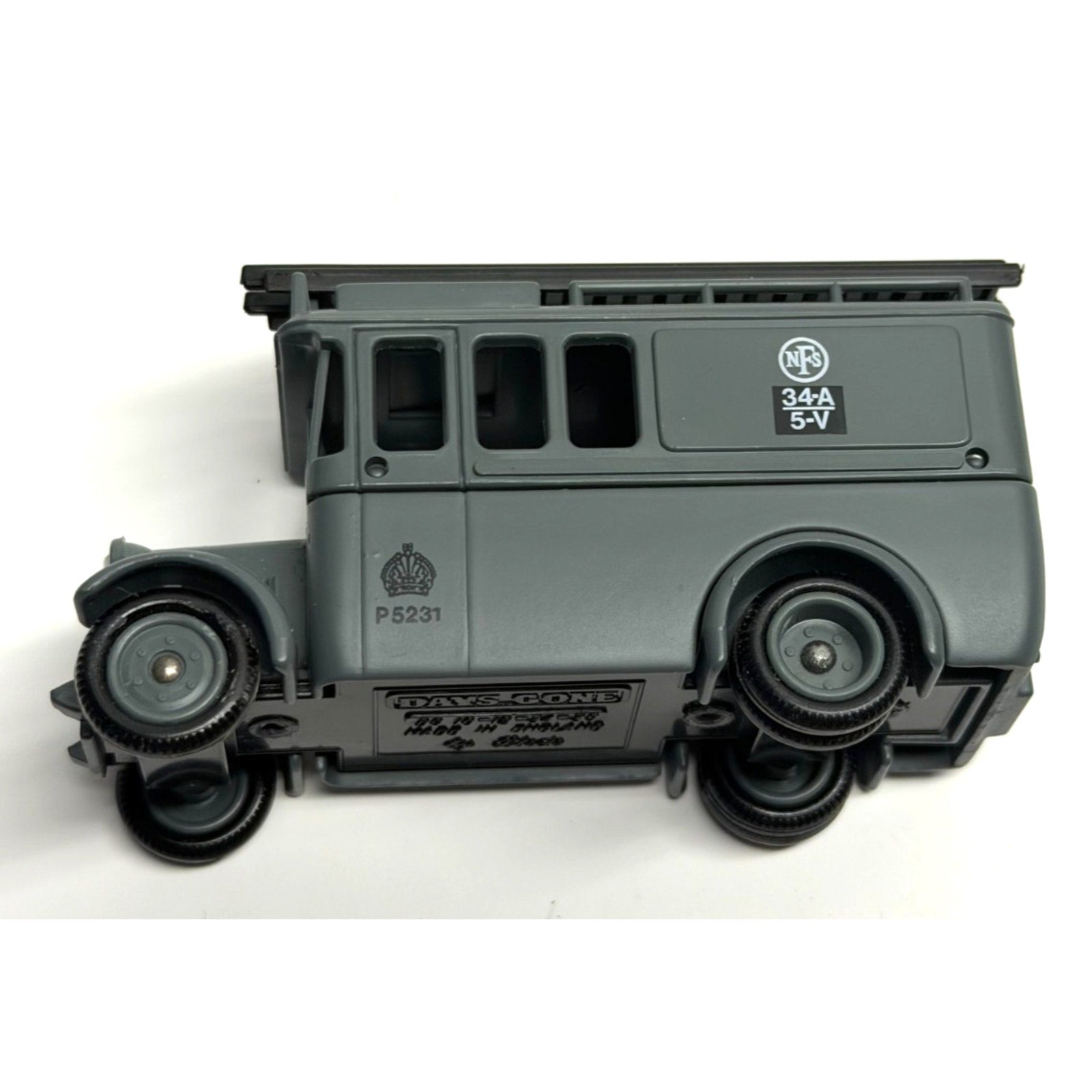 Vintage Lledo "Days Gone" 1932 Dennis Limousine die-cast model