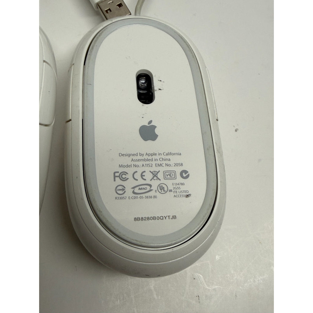 Vintage Lot of 4 Apple Mighty Mouse A1152 Wired USB Optical White Mice