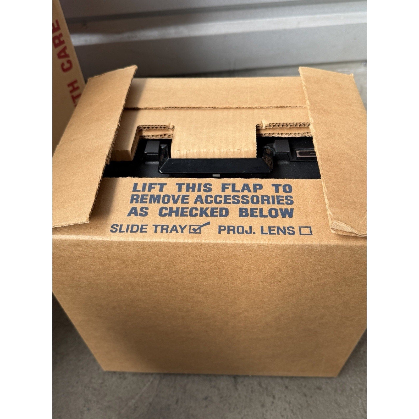 VINTAGE NOS GAF Model 1690 Remote Control Automatic Focus Slide Projector