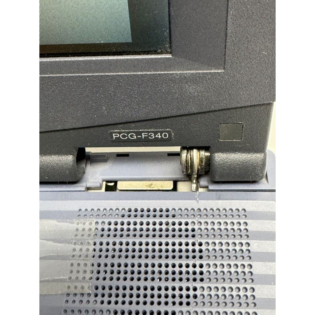 VINTAGE Sony VAIO PCG-F340 Laptop w/OEM Power Adapter For parts or repair.