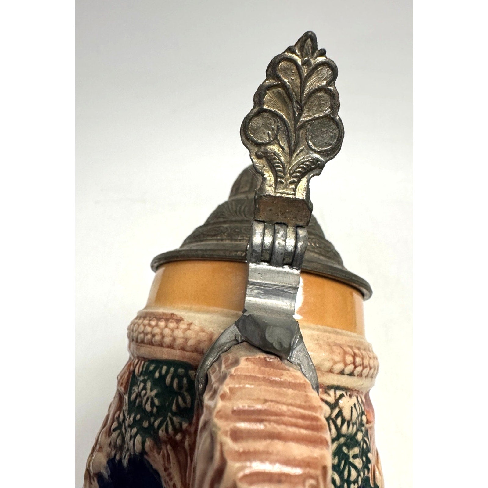 Vintage Gerz German Stein "Aufder Alm" "A.Madel Beim Bier, 1st Mein Plasier"