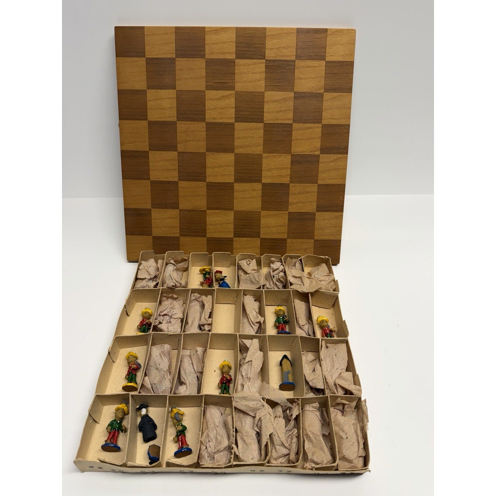 Vintage NOS Handmade Painted Crafted Brazilian Chess Set Clay 31 Figurines