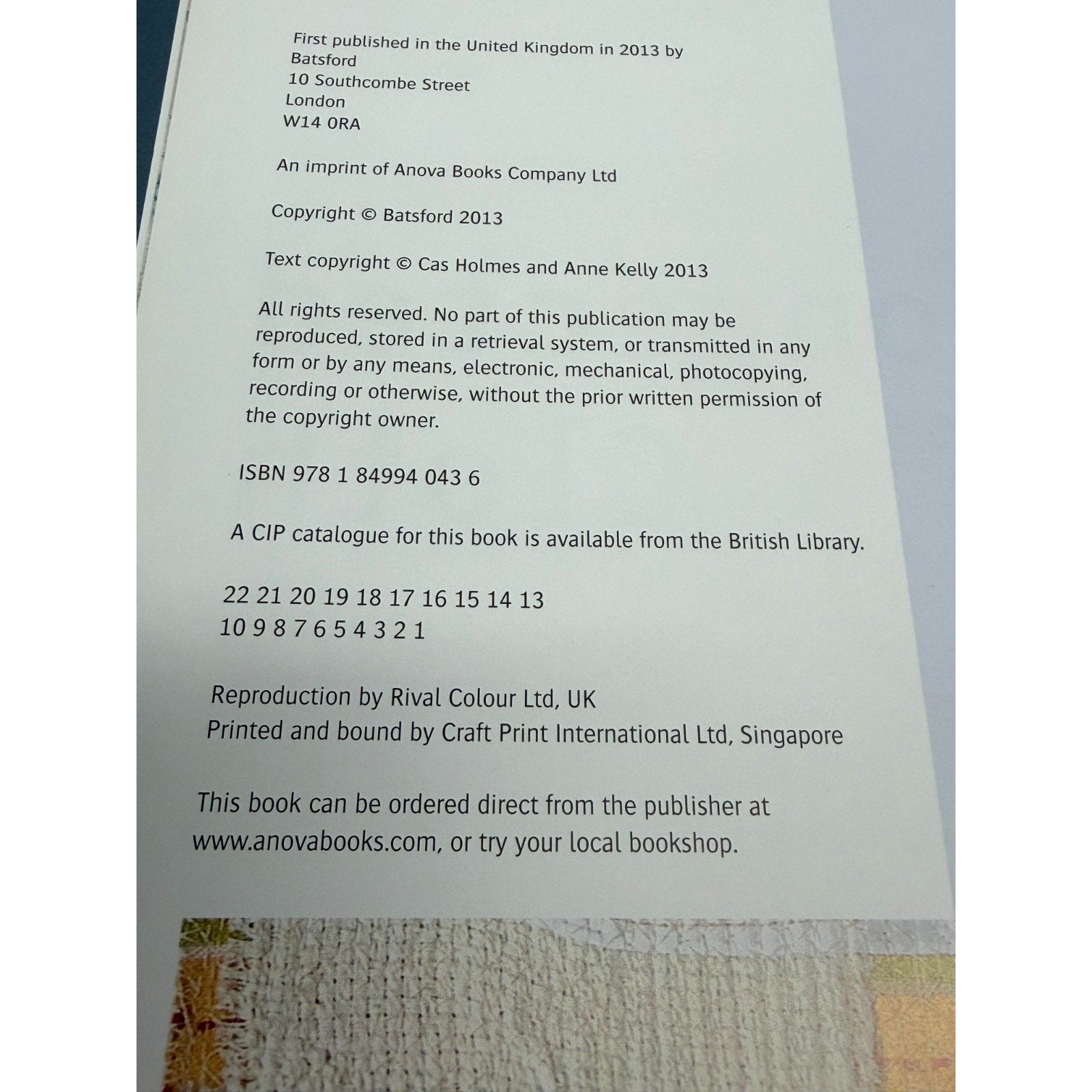 Vintage Connected Cloth: Creating Collaborative Textile Projects by Cas Holmes