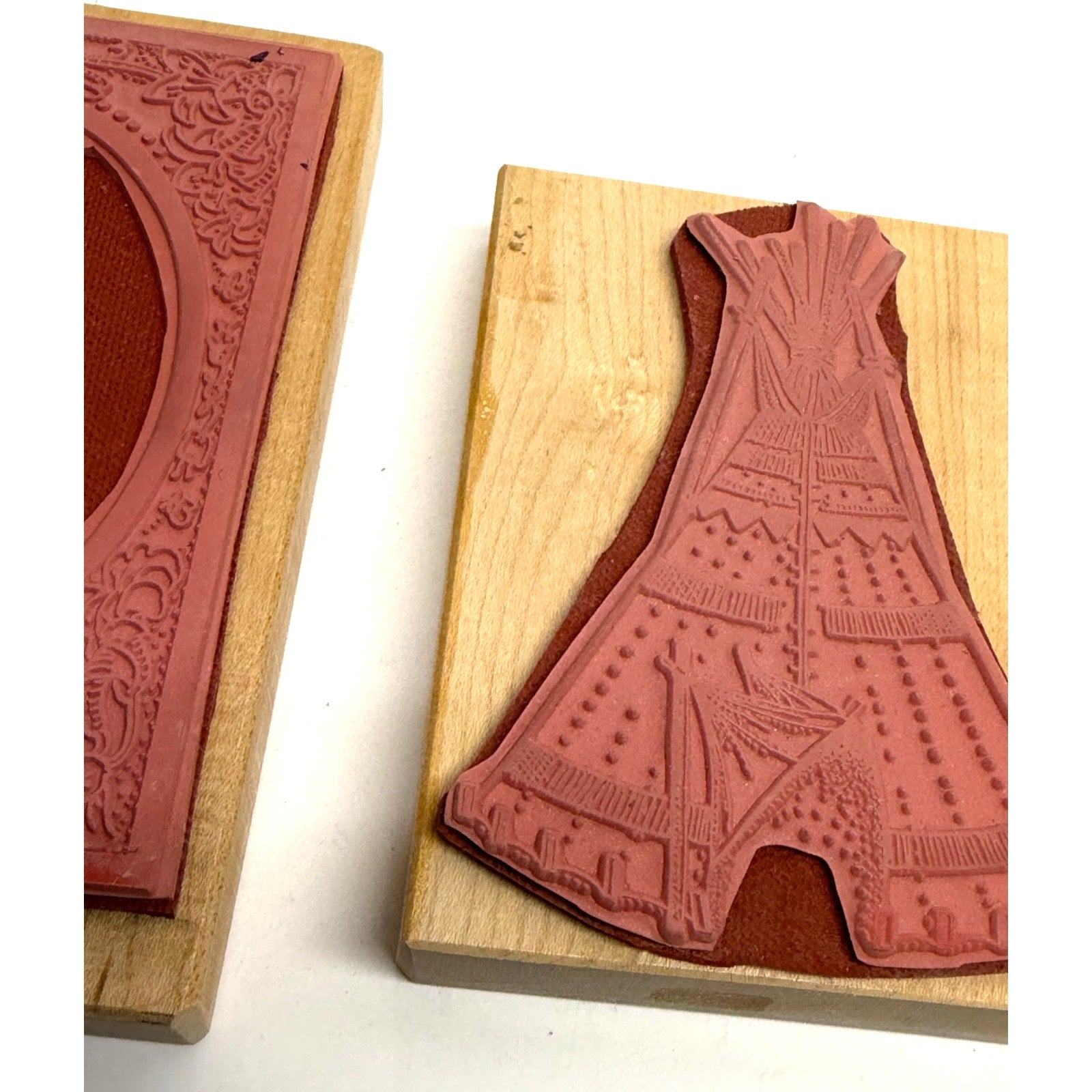 VINTAGE Lot of 3 Wood Mounted Rubber Stamps Teepee Castle & Ornate Frame - NEW!