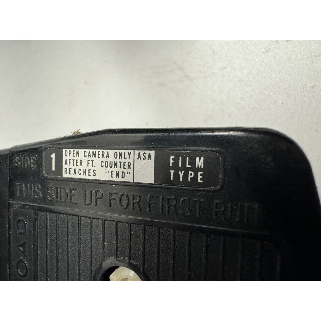 VINTAGE BELL & HOWELL REFLEX ZOOM AUTOLOAD 8MM MAGAZINE MOVIE CAMERA UNTESTED