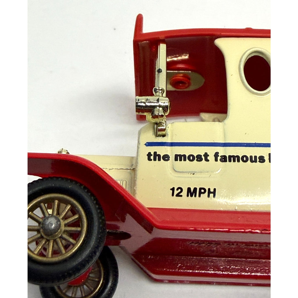 Vintage Lledo Models of Days Gone (1985) "1920 Model T Ford Harry Ramsdens" Van