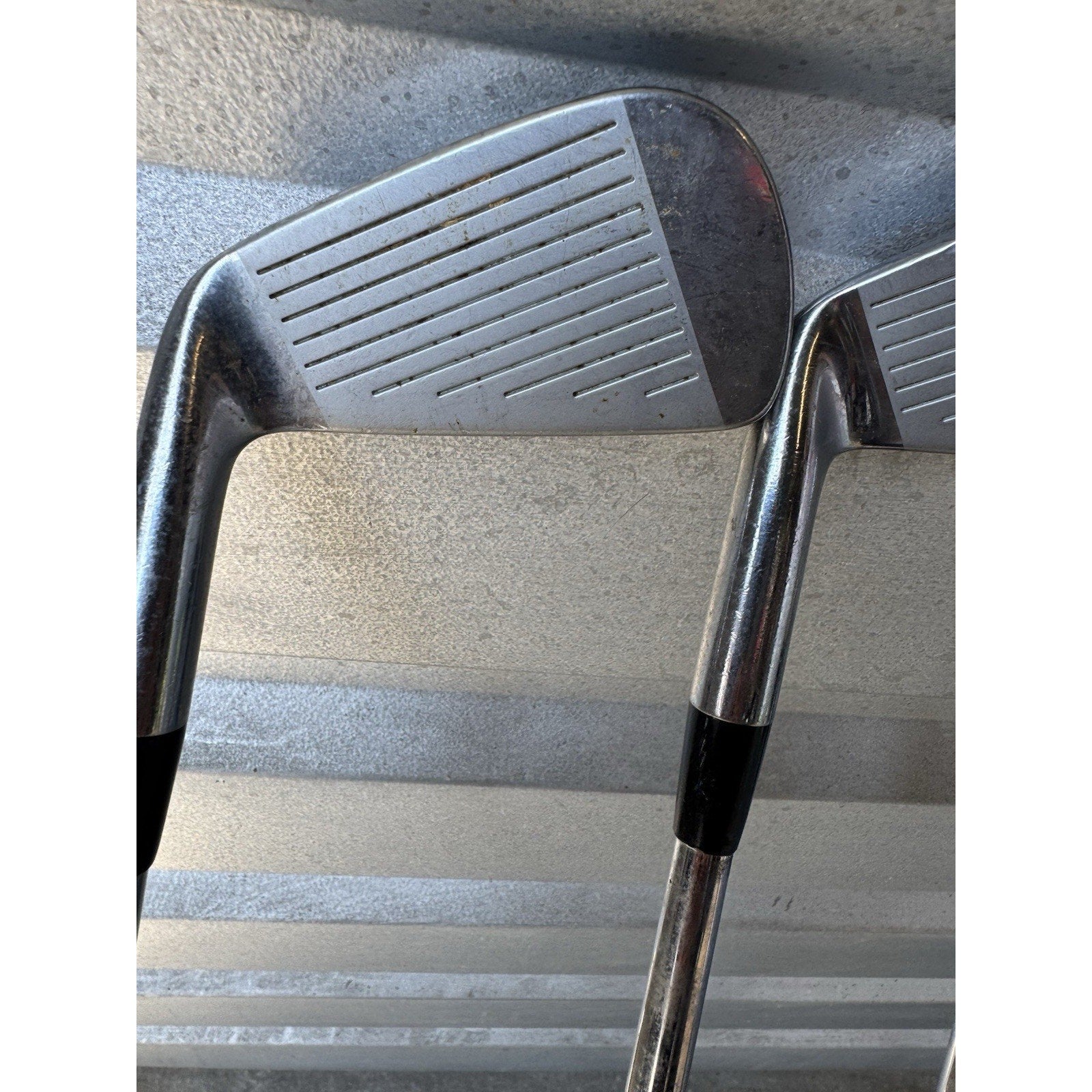 7 Pcs Titleist 690.CB FORGED 3-4-5-6-7-8-9 Iron set w/True Temper Dynamic Gold